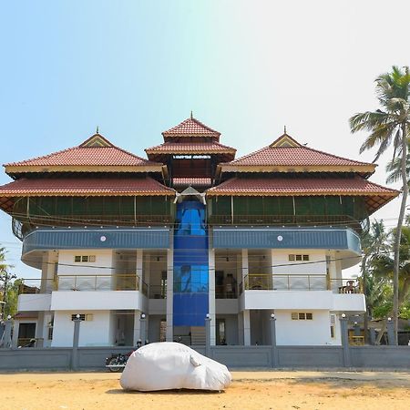 Oyo 11891 Amare Beach Resorts Alappuzha Luaran gambar