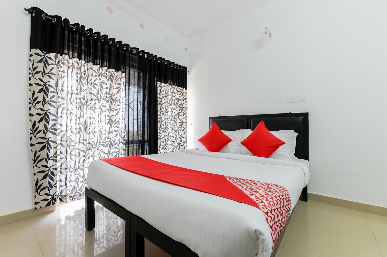 Oyo 11891 Amare Beach Resorts Alappuzha Luaran gambar